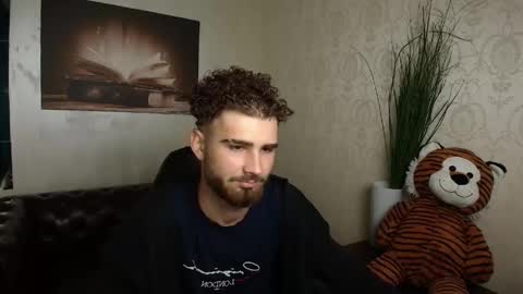 KyloEast online show from 06.07.26