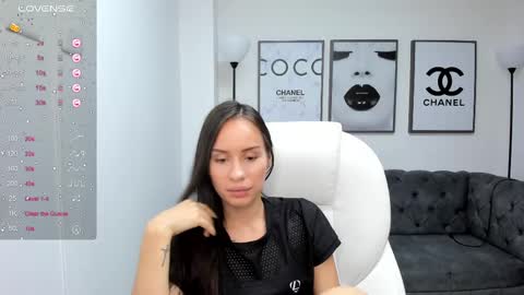 Snapshot of kymberlysweet chatting on 02.11.25 Kymberly online show from 02.11.25