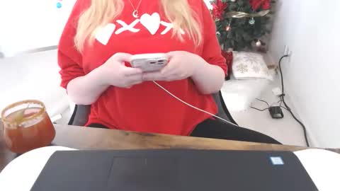 Snapshot of kymchi chatting on 02.28.26 Check Out My NSFW OnlyFans Link On Bio online show from 02.28.26