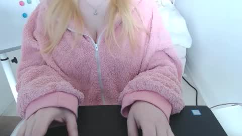Snapshot of kymchi chatting on 05.04.26 Check Out My NSFW OnlyFans Link On Bio online show from 05.04.26