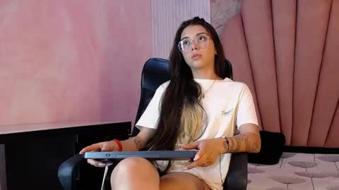 kyomi_hunt online show from 06.04.26
