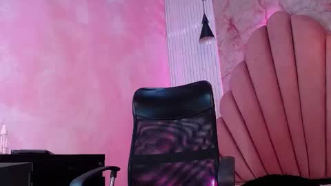 kyomi_hunt online show from 06.18.26