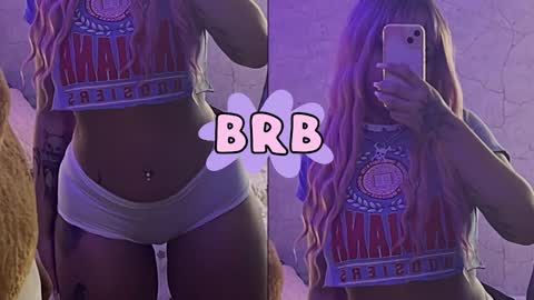 Snapshot of kyotomami chatting on 01.25.25 Fernanda online show from 01.25.25