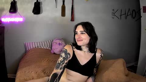 Kyra Chaos online show from 05.18.26