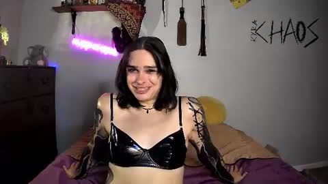 Kyra Chaos online show from 06.09.26