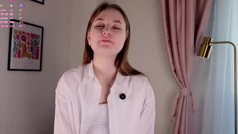 Snapshot of kyrasake chatting on 07.01.26 Sarah online show from 07.01.26