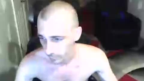 Snapshot of l1v1nth3dr3am chatting on 07.17.26 l1v1nth3dr3am online show from 07.17.26