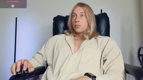 Adonis online show from 11.10.25