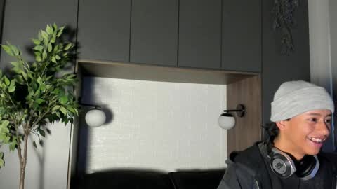 labrinthteasing online show from 10.09.25