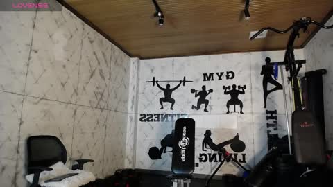 labrinthteasing online show from 11.27.25