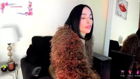 lace_victoria online show from 07.10.26
