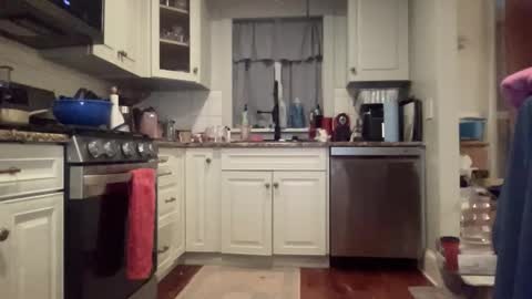 Snapshot of laceluxleather chatting on 02.19.26 laceluxleather online show from 02.19.26