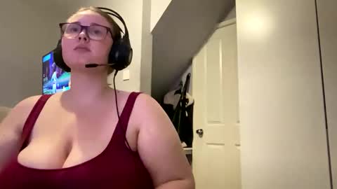 laceybaby20 online show from 12.02.25