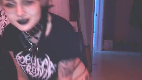 Lacey-Marie online show from 04.04.26