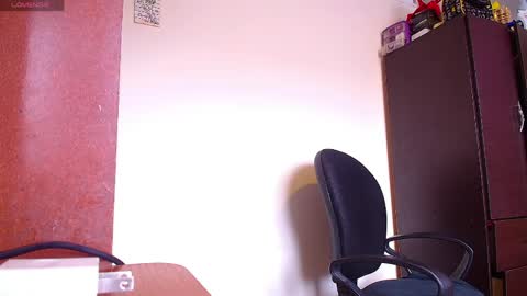 Snapshot of lacolombiana_bitch chatting on 05.02.26 Valentina online show from 05.02.26