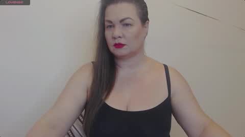 Snapshot of lady_adrianna chatting on 10.10.25 Lady Adrianna online show from 10.10.25