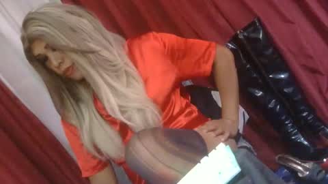 Athena online show from 06.05.26