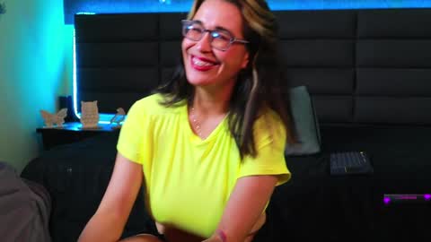 Snapshot of lady_boobs1 chatting on 01.08.25 Kathie Dicky online show from 01.08.25