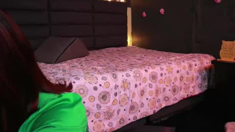 Snapshot of lady_boobs1 chatting on 10.12.25 Kathie Dicky online show from 10.12.25