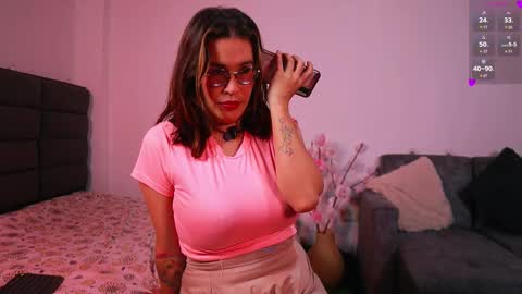 Snapshot of lady_boobs1 chatting on 10.19.25 Kathie Dicky online show from 10.19.25