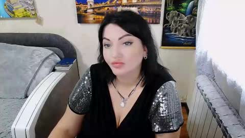 Snapshot of lady_boom_ chatting on 10.25.25 lady_boom_ online show from 10.25.25