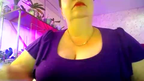 Lady Gloria online show from 08.09.26