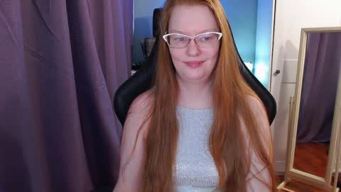 Snapshot of lady_inari chatting on 06.06.26 Angelika online show from 06.06.26