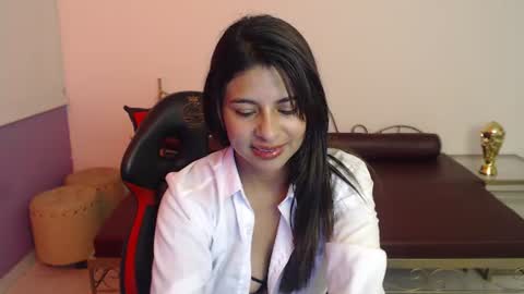 Lady Isabella online show from 07.07.26