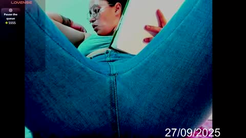 Snapshot of lady_jhana chatting on 09.27.25 Jhana online show from 09.27.25