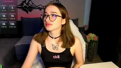 Olivia online show from 05.02.26
