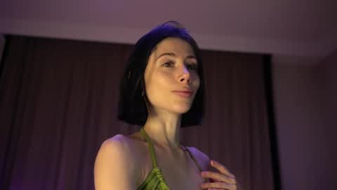 Snapshot of lady_nicolett chatting on 11.26.25 lady_nicolett online show from 11.26.25