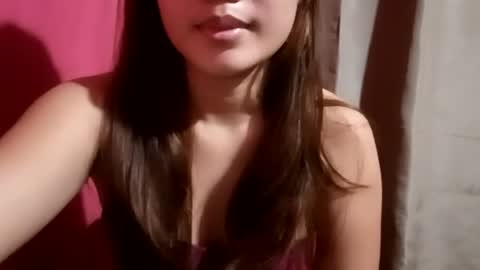 Snapshot of lady_rose19 chatting on 07.28.26 kitty online show from 07.28.26