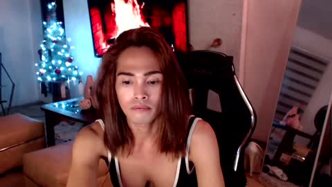 Snapshot of lady_sovereign chatting on 12.09.24 M MMY online show from 12.09.24