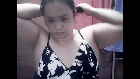 ladybignipples4u online show from 09.21.25