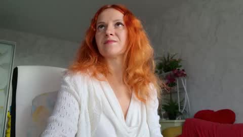 Sima Ladybigsmile online show from 10.21.25