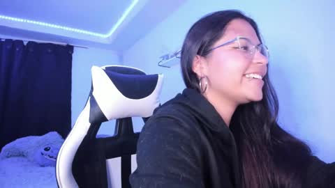  Lady  online show from 02.22.25