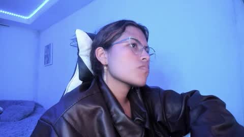 Snapshot of ladybrown_16 chatting on 02.03.26 Lady online show from 02.03.26