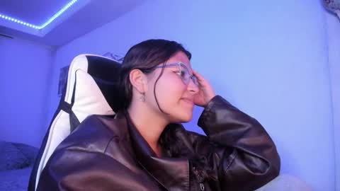 Snapshot of ladybrown_16 chatting on 02.10.26 Lady online show from 02.10.26