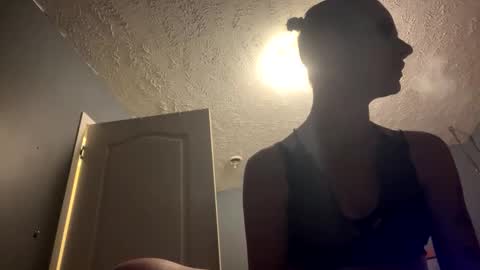 Snapshot of ladybug9097 chatting on 12.22.24 RockStar Couple online show from 12.22.24