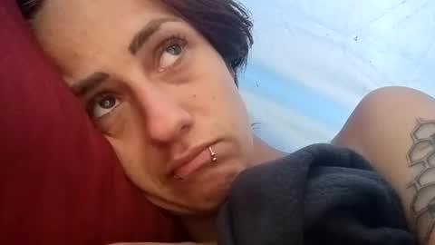 Snapshot of ladybug9097 chatting on 10.05.25 RockStar Couple online show from 10.05.25