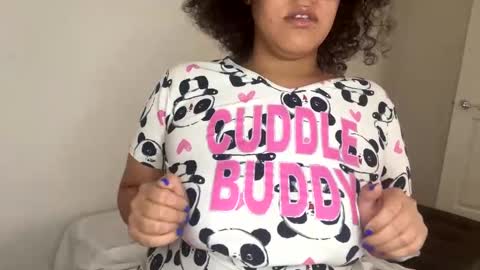 Stephanie online show from 12.04.24