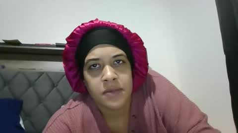 Stephanie online show from 02.19.25