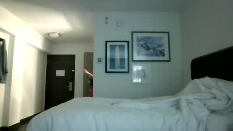 Stephanie online show from 02.27.25