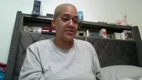 Stephanie online show from 04.24.26