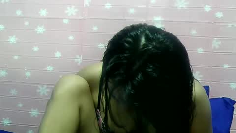 ladyinred201 online show from 12.28.24