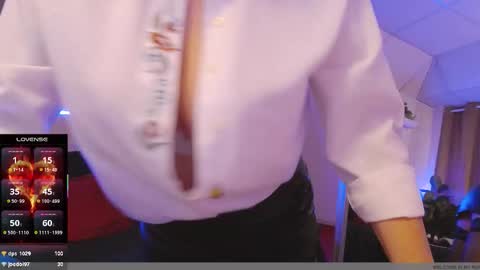  Lady Jeen    Back on Sunday 8th of December online show from 01.17.26