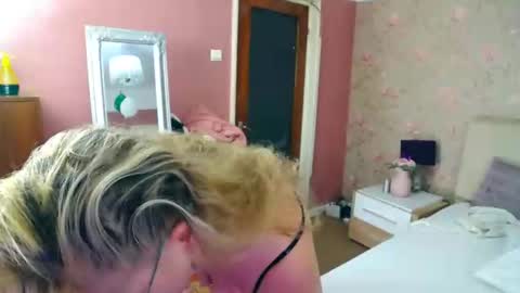 ladymariahx online show from 02.22.25