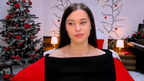 Snapshot of ladyofcandy chatting on 12.29.24 Amelia online show from 12.29.24