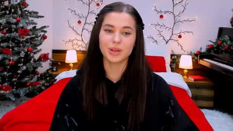 Snapshot of ladyofcandy chatting on 01.11.25 Amelia online show from 01.11.25