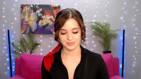 Snapshot of ladyofcandy chatting on 02.05.25 Amelia online show from 02.05.25